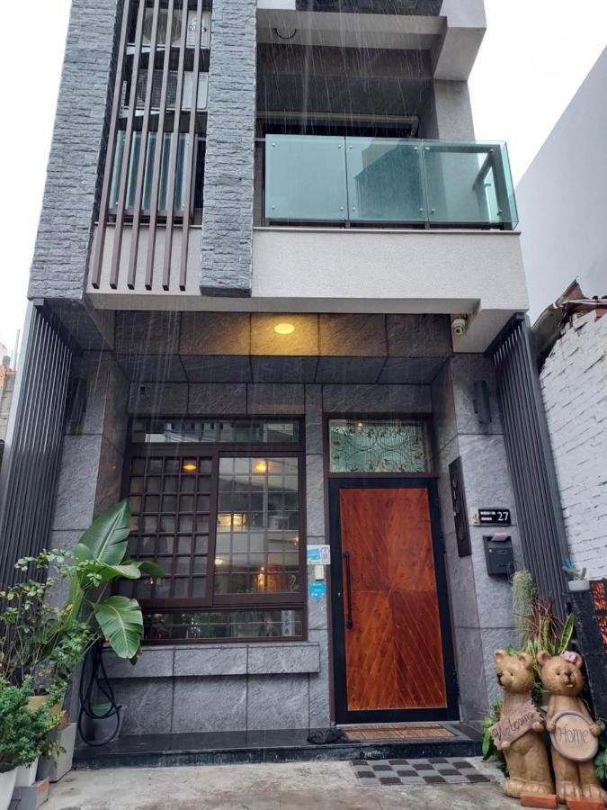 Youngnn Hostel Lukang Exteriör bild