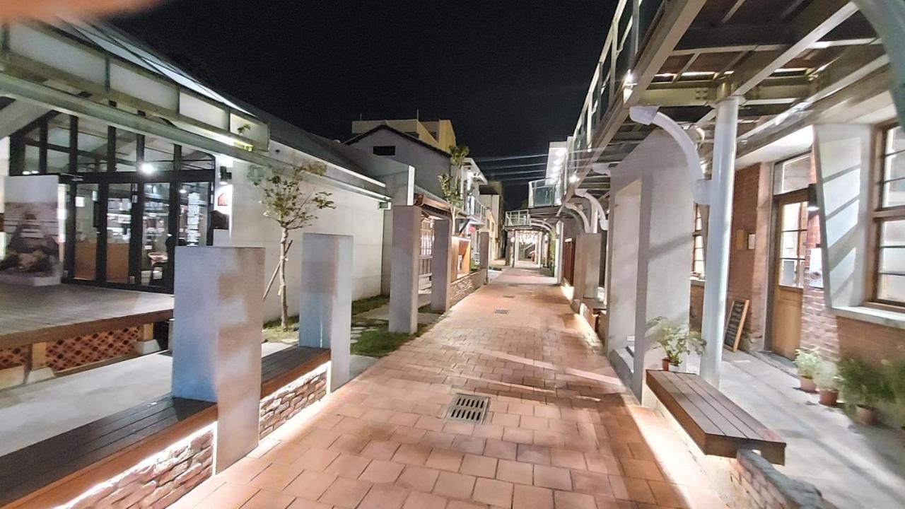 Youngnn Hostel Lukang Exteriör bild