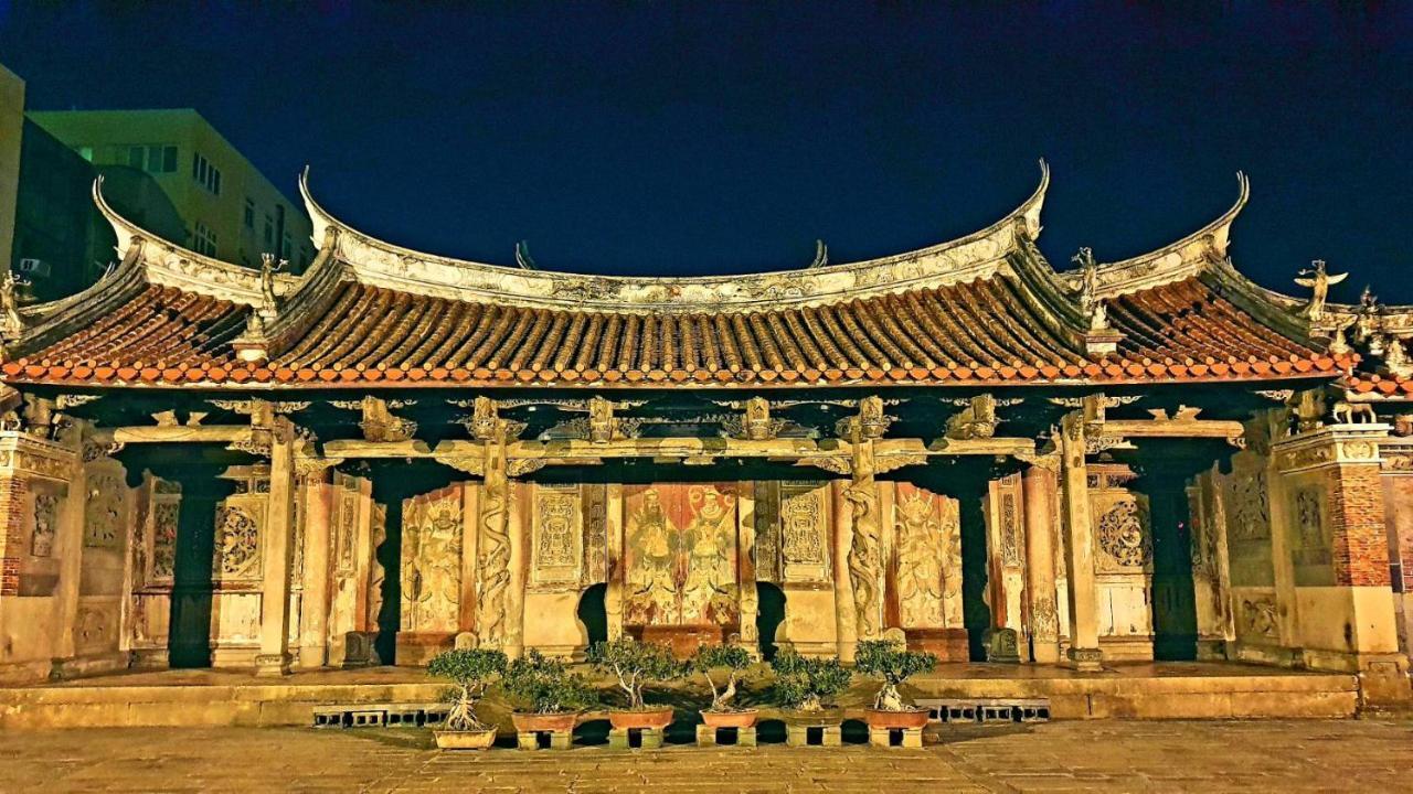 Youngnn Hostel Lukang Exteriör bild